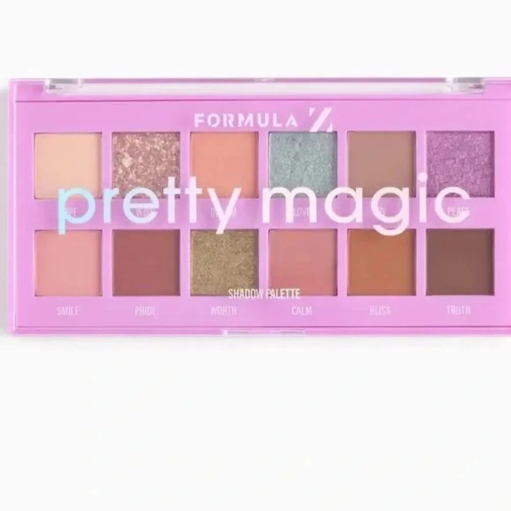Formula Z Pretty Magic 12 Pan Eyeshadow Palette